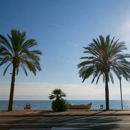Beau 2 Pieces Refait A Neuf A 5 Min Des Plages Apartman